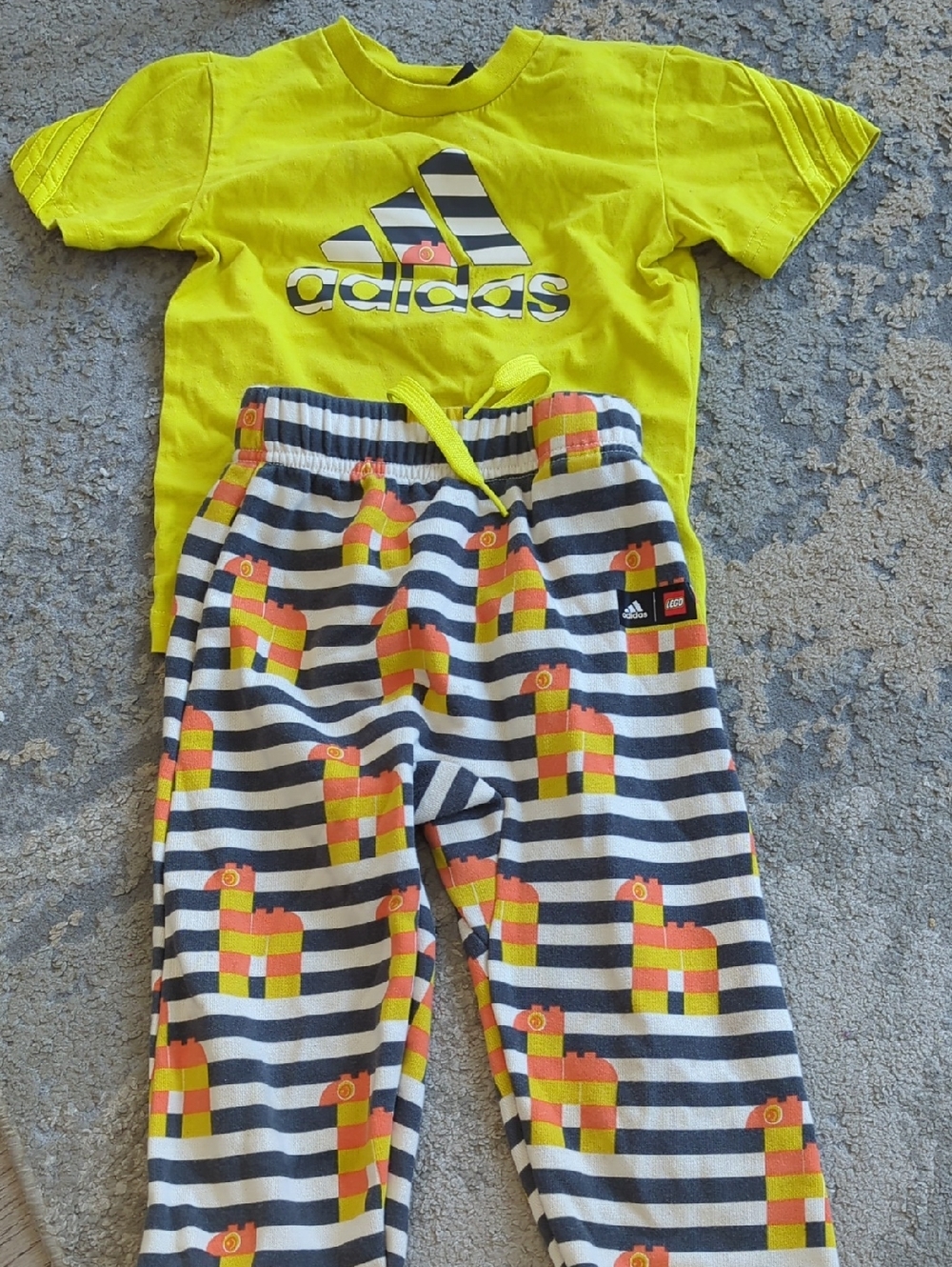 Adidas X Lego Unisex 2T Toddler Set